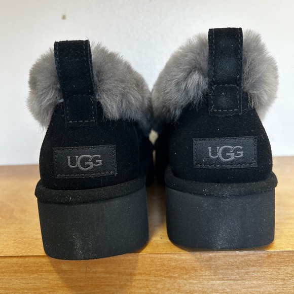 UGG Nita Shearling Slippers Black. BNIB. 10 - Picture 8 of 10
